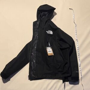 The North Face Men's Black Raincoat